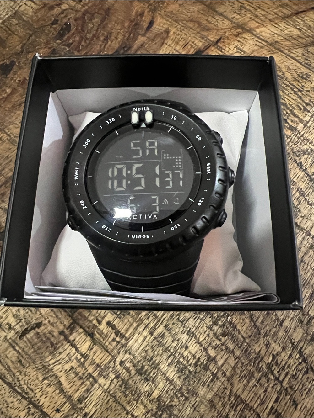 ACTIVA Men's Odyssey X Invicta Digital Sport Watch - Black - Picture 4 of 6